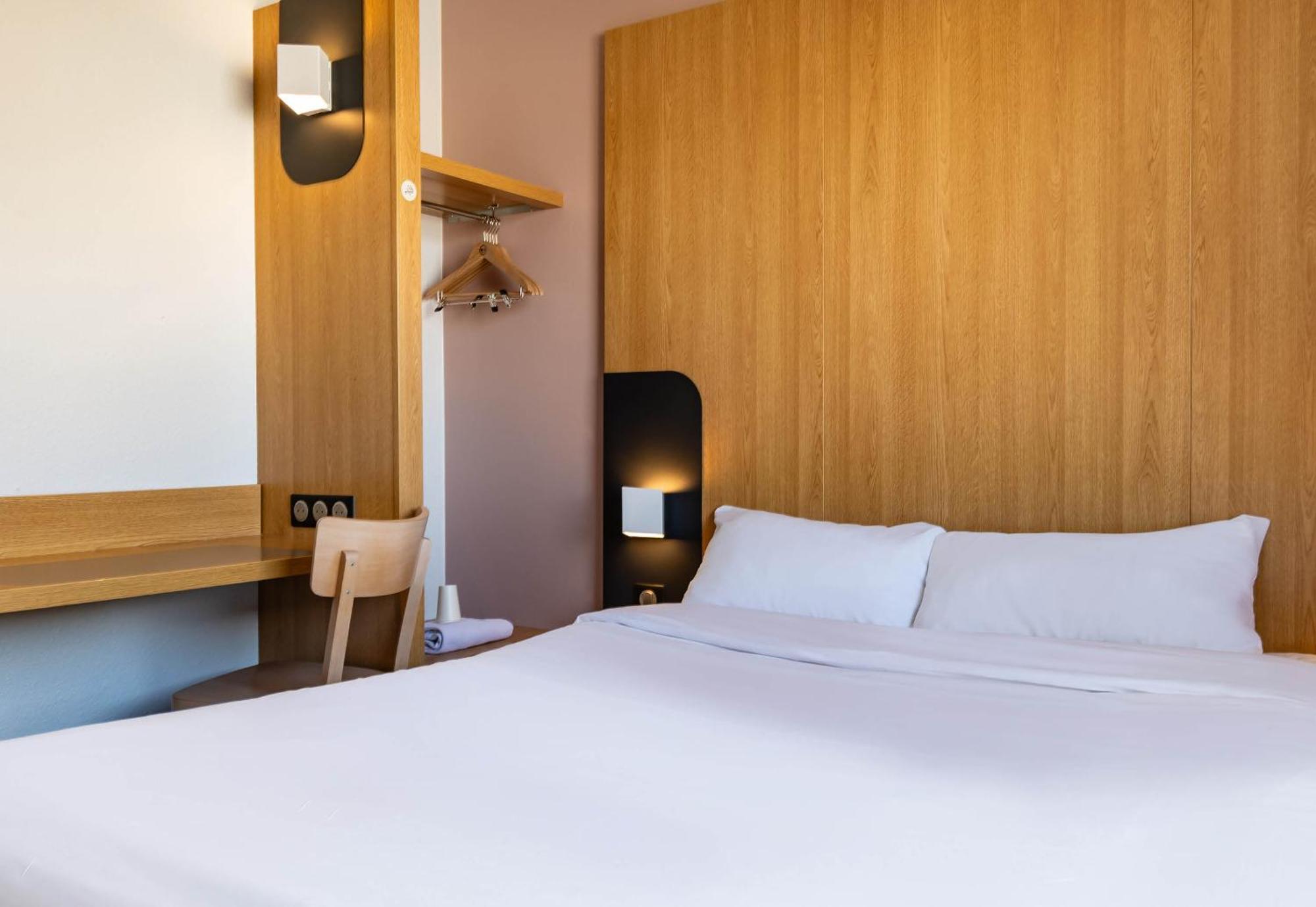 B&B Hotel Grenoble Centre Verlaine Bagian luar foto