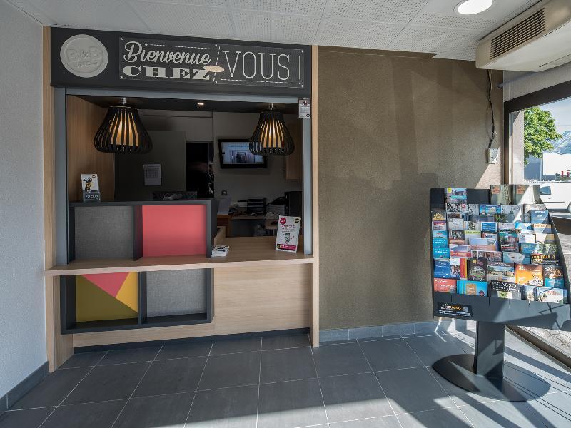 B&B Hotel Grenoble Centre Verlaine Bagian luar foto